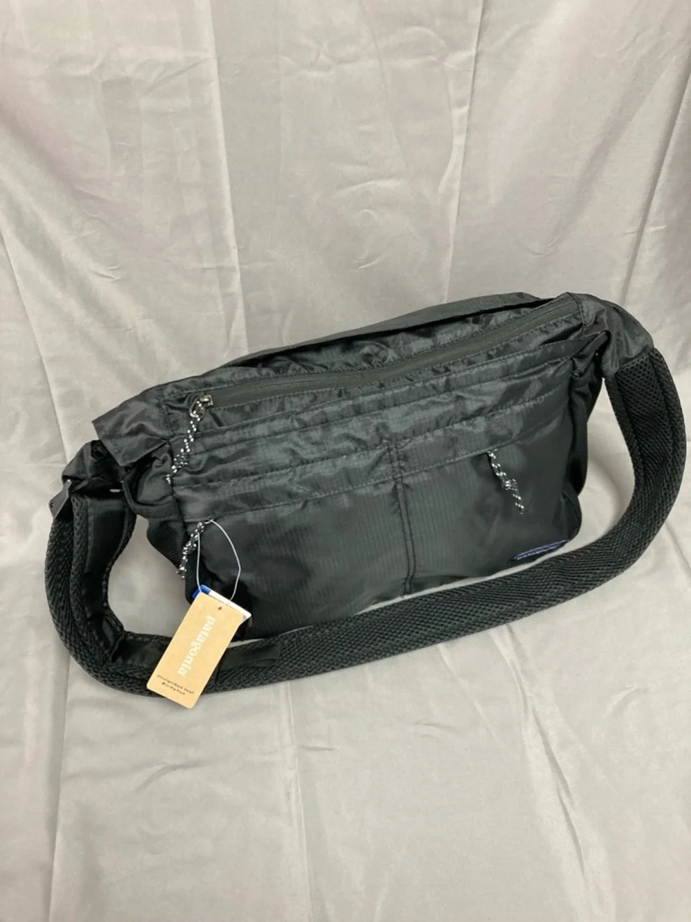 Patagonia Crossbody black Bag - Picture 4 of 15